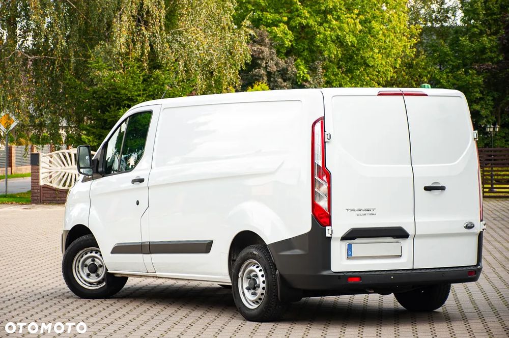 Ford Transit Custom - 23