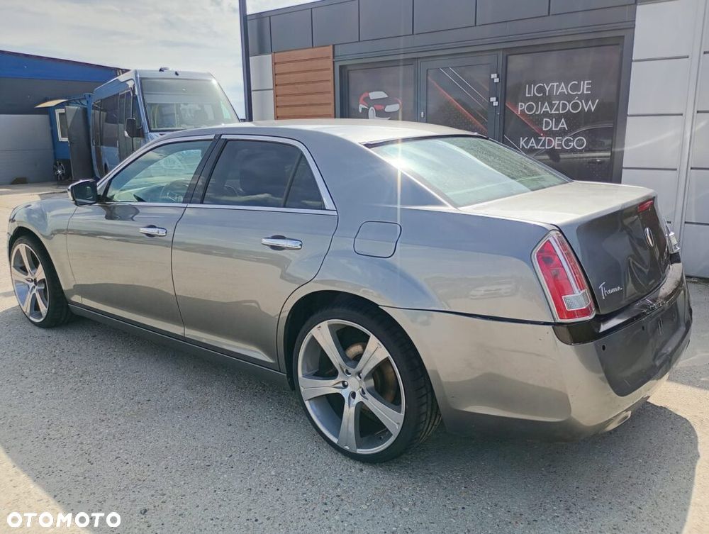 Lancia Thema 3.0 V6 CRD 24V Automatik Platinum - 4
