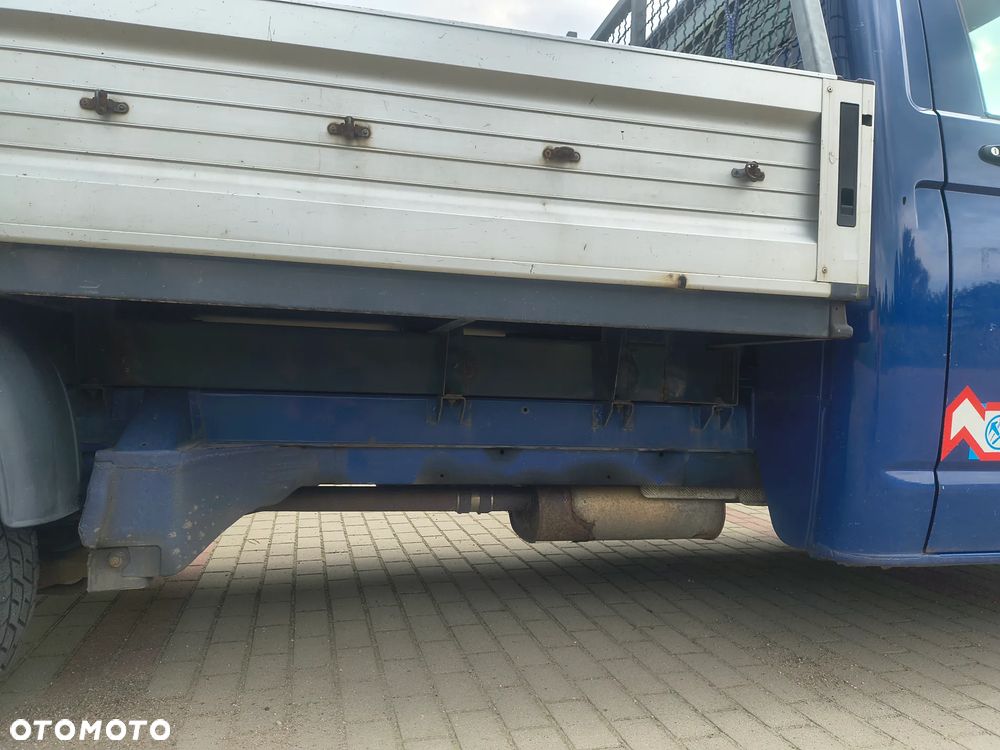 Volkswagen T5 - 17
