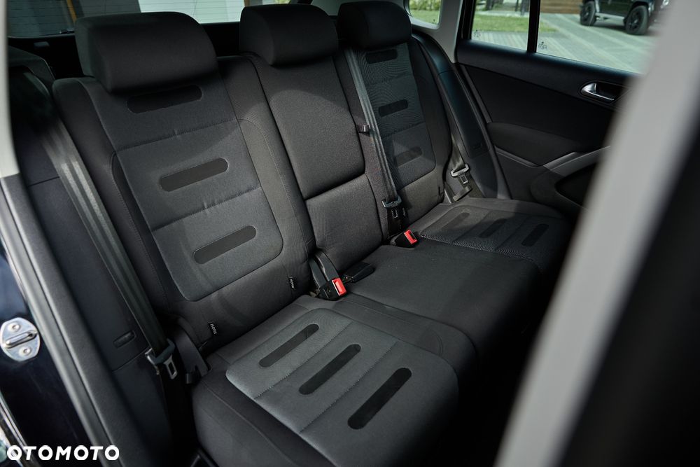 Volkswagen Tiguan - 28