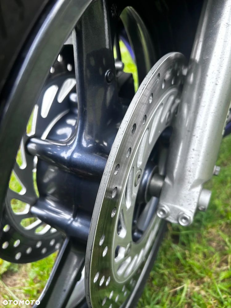 Honda CBR - 15