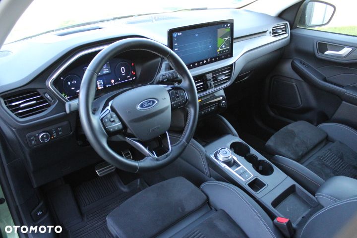 Ford Kuga 2.5P PHEV FWD Active X eCVT - 18