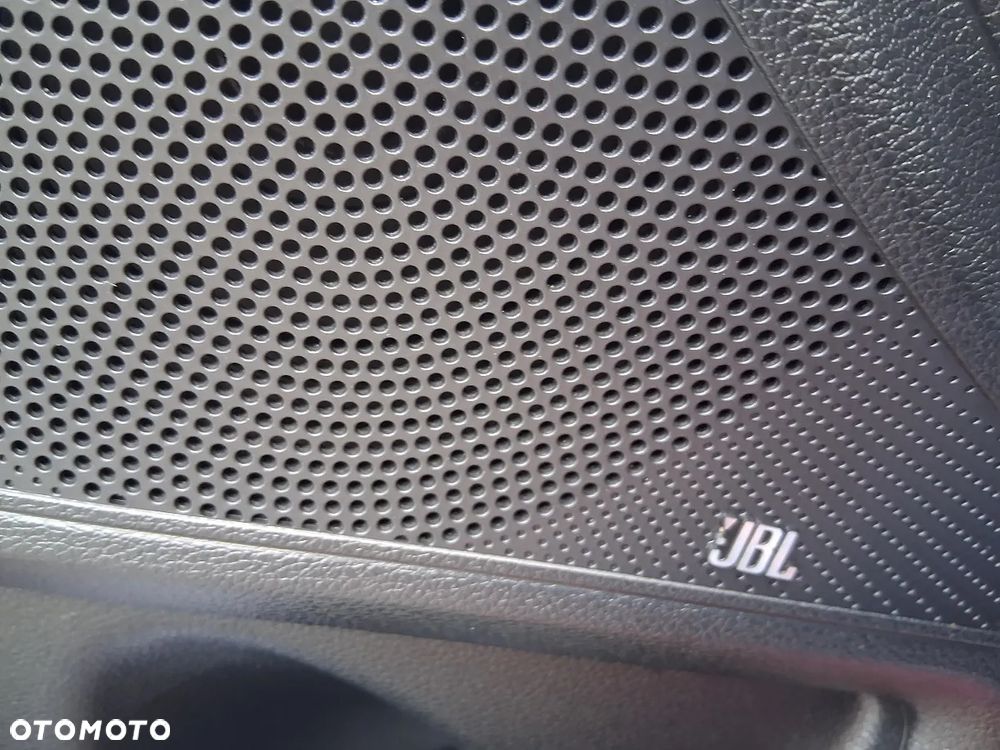 Kia ProCeed 1.6 T-GDI GT DCT - 28