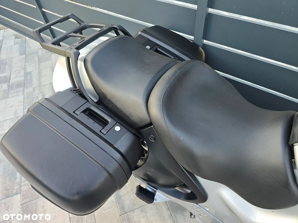 BMW R - 26