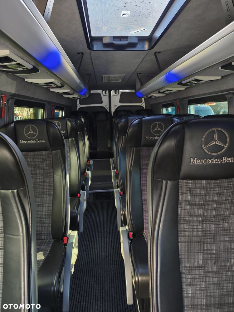 Mercedes-Benz Sprinter 519 - 9