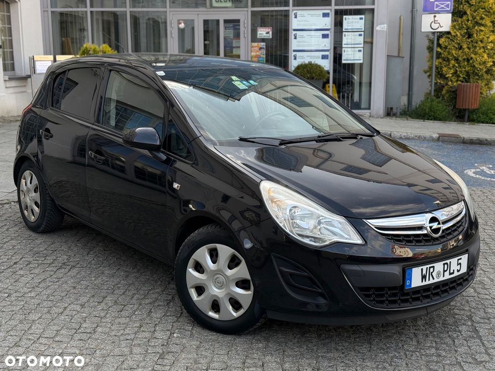 Opel Corsa 1.2 16V Cosmo - 3