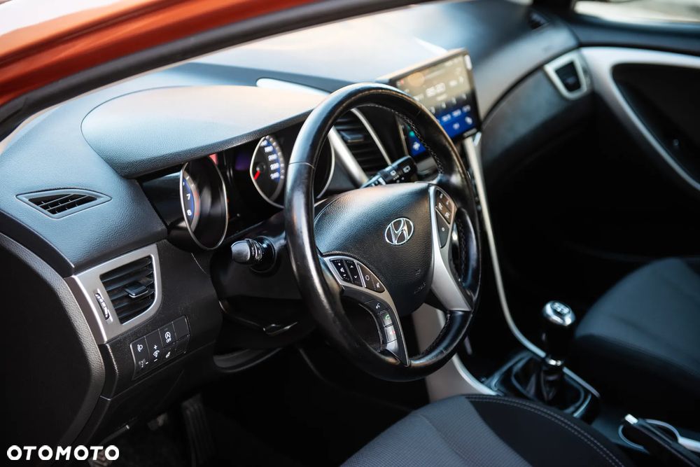 Hyundai i30 1.6 GDI Premium - 20