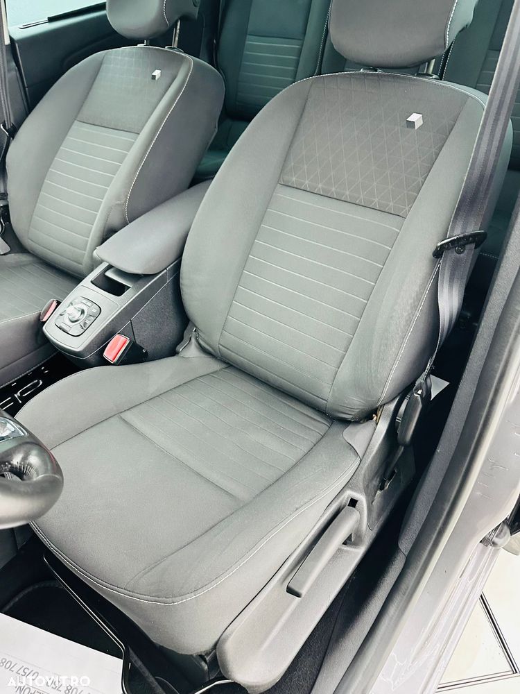 Renault Grand Scenic ENERGY dCi 110 INTENS - 12