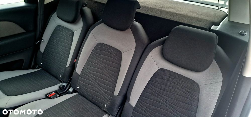 Citroën C4 Picasso 1.6 e-HDi Attraction - 4