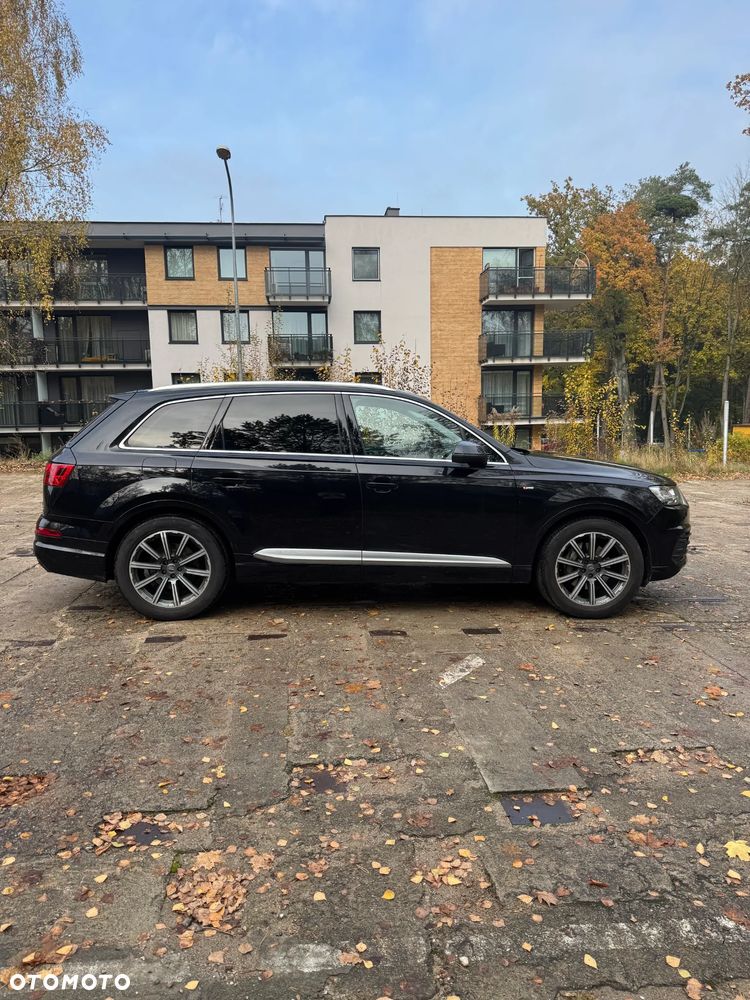 Audi Q7 - 4