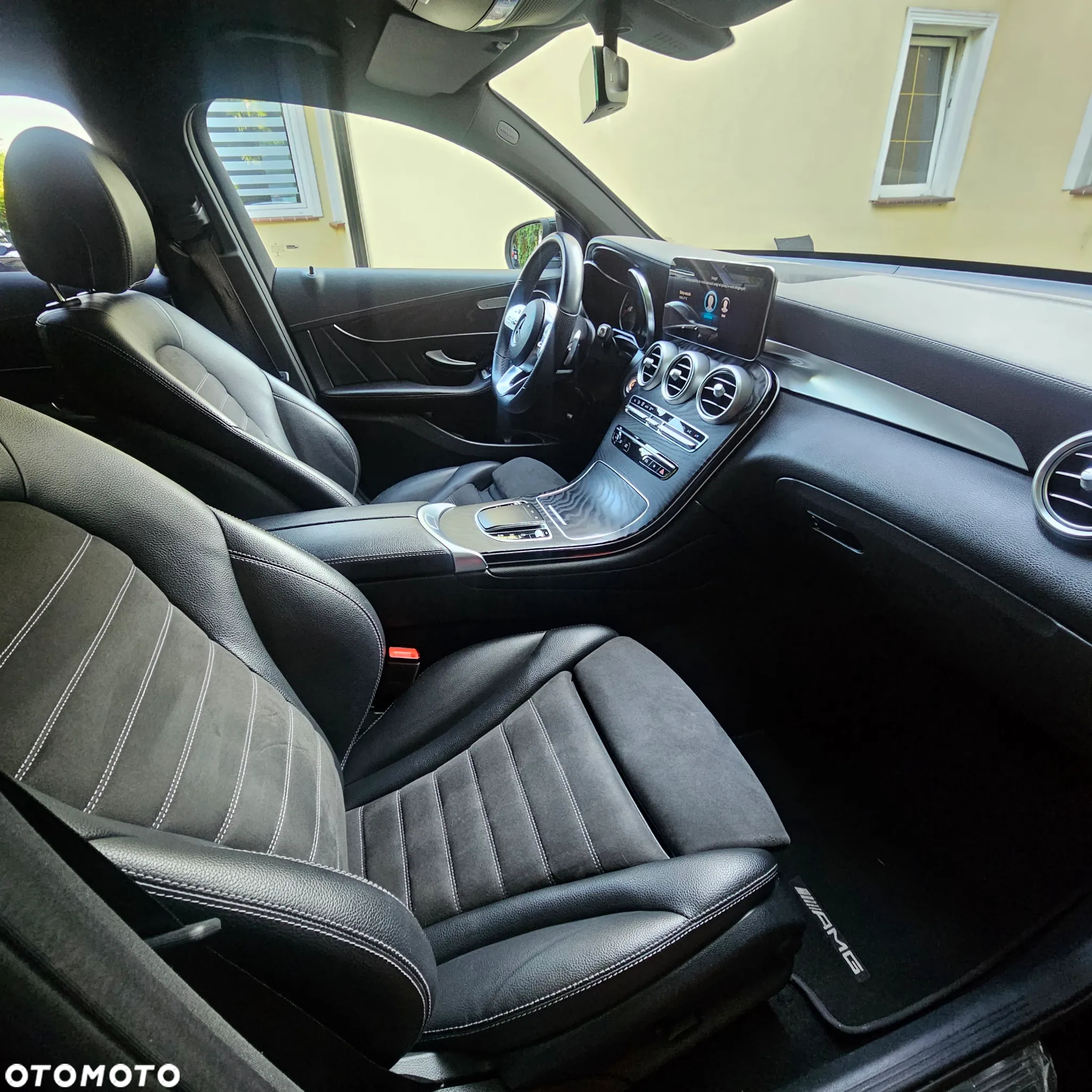 Mercedes-Benz GLC Coupe 300 de 4-Matic - 9