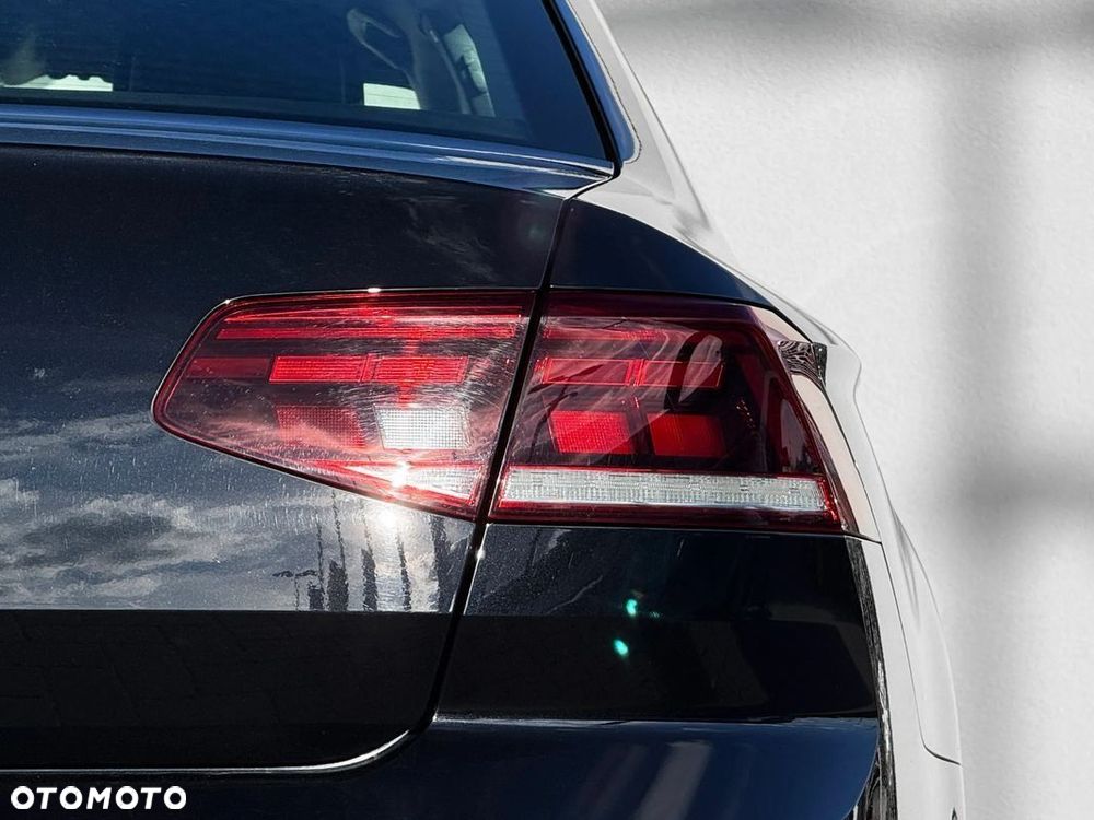 Volkswagen Passat 1.5 TSI EVO Business DSG - 4