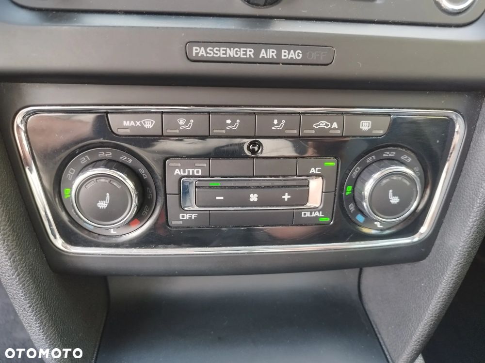 Skoda Superb 2.0 TDI Elegance - 21