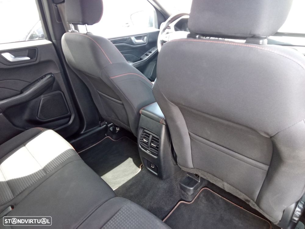 Ford Kuga 1.5 EcoBoost ST-Line - 24