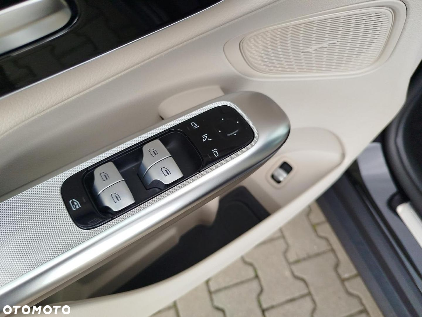 Mercedes-Benz GLC - 14