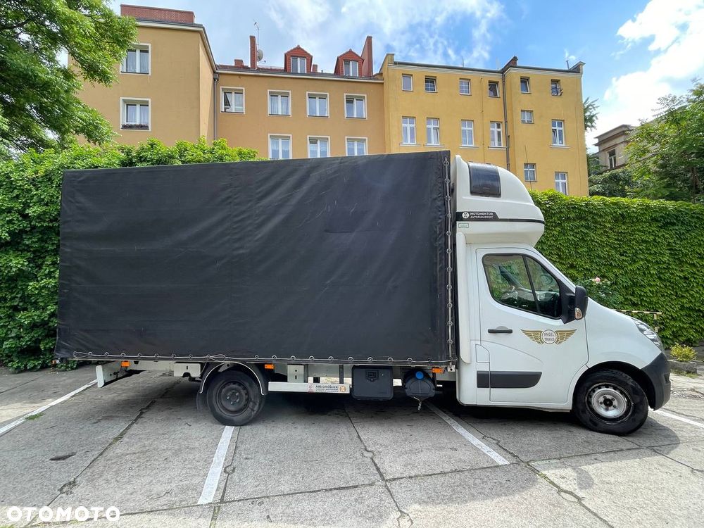 Renault Master - 1