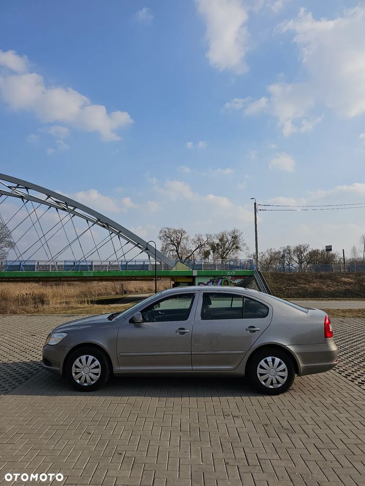 Skoda Octavia 1.6 TDI Greenline - 8