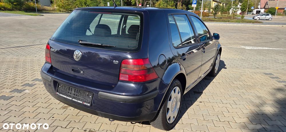 Volkswagen Golf 2000 photo 4