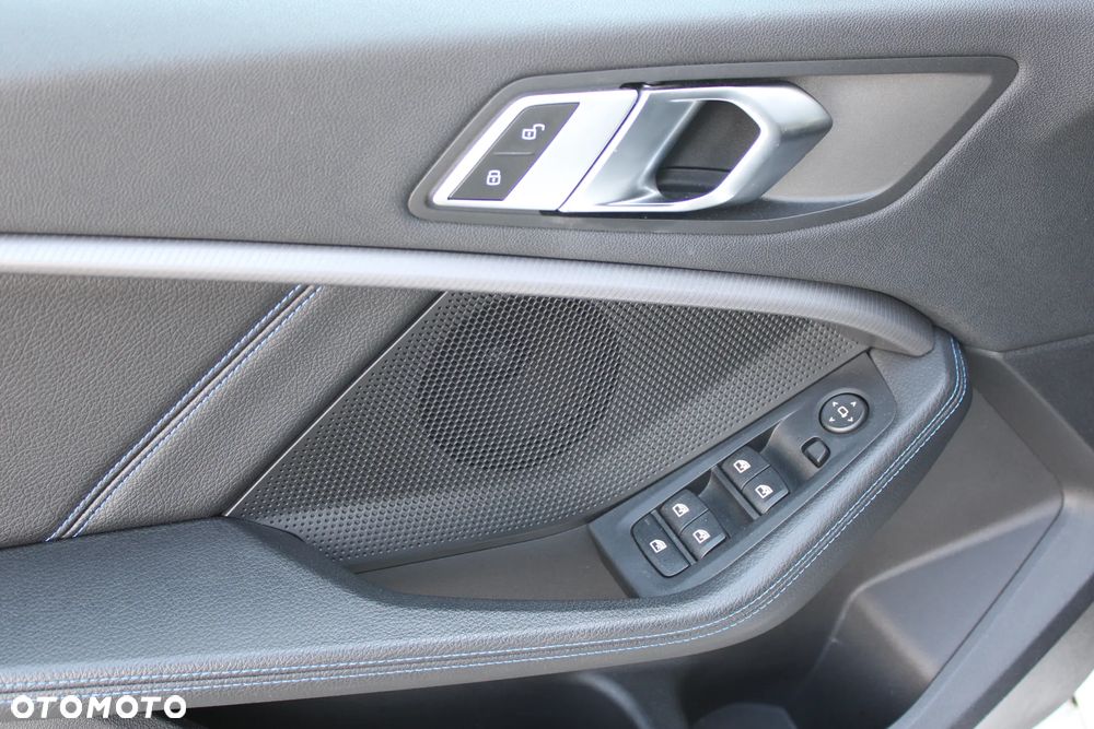 BMW Seria 2 218i M Sport sport - 23