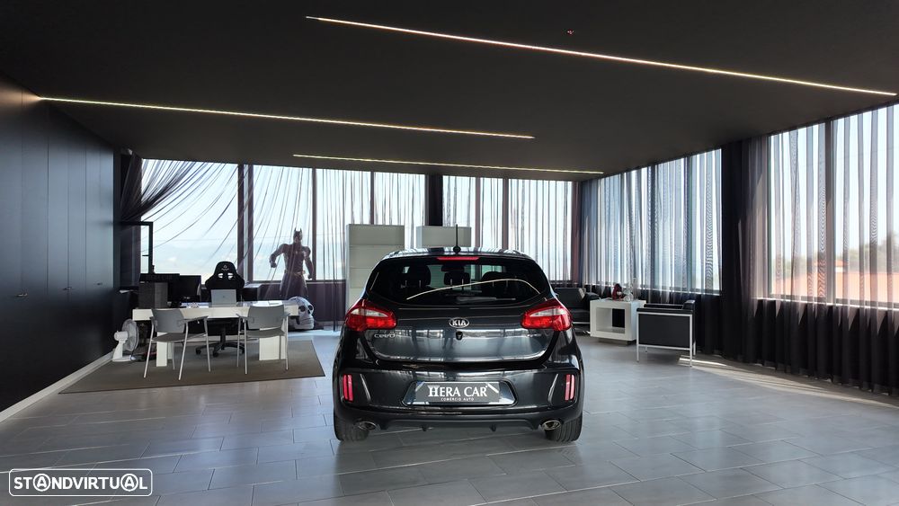 Kia Ceed 1.6 CRDi GT Line - 18