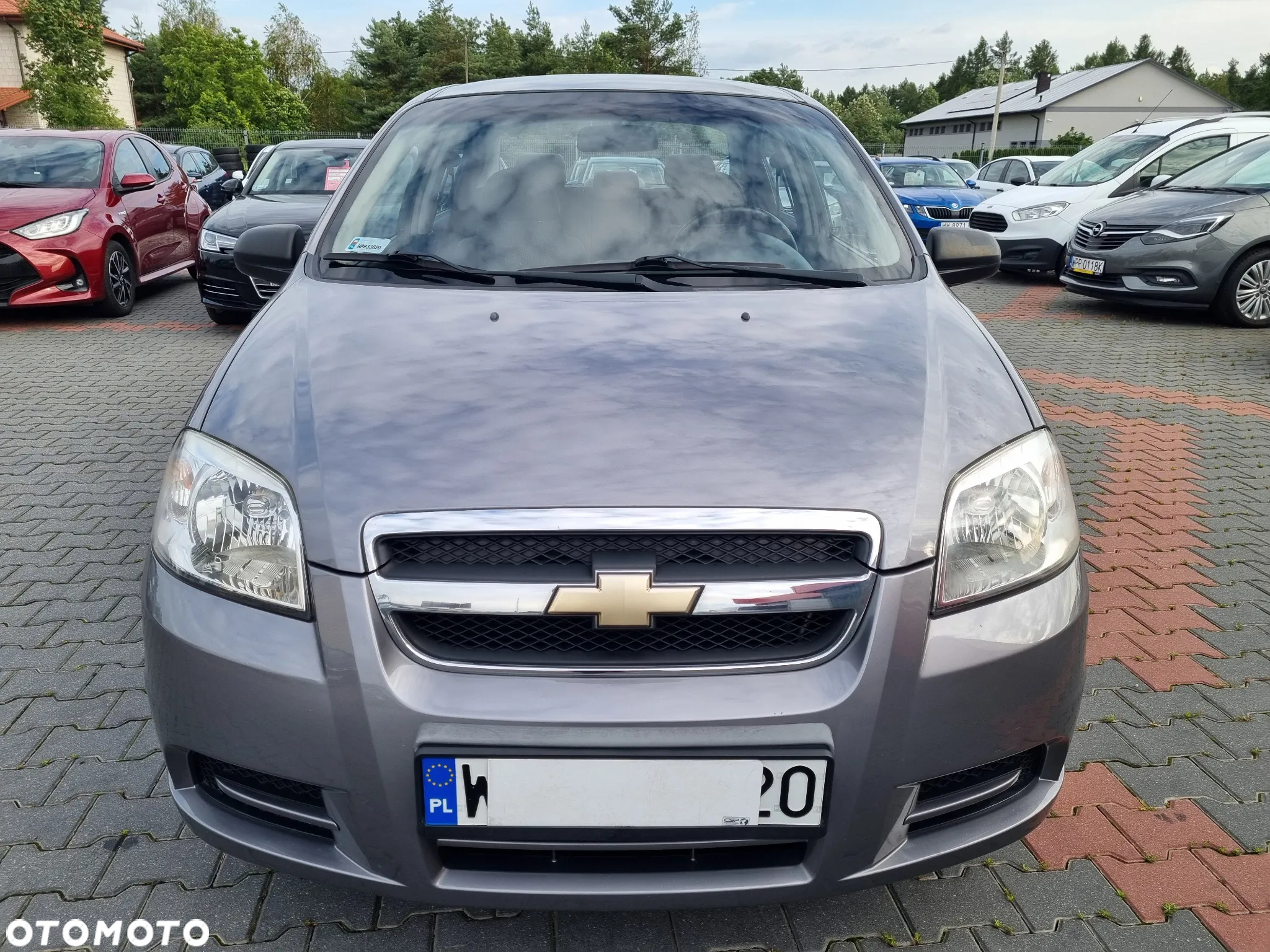 Chevrolet Aveo 1.2 16V Base / Classic - 3