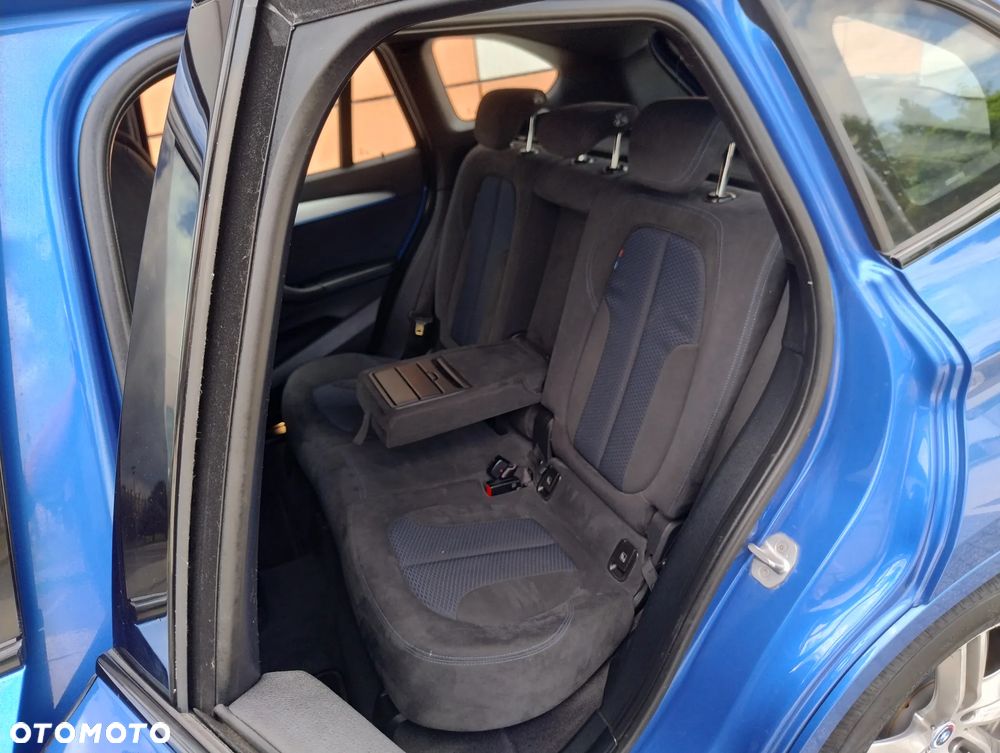 BMW X1 sDrive18d M Sport - 22