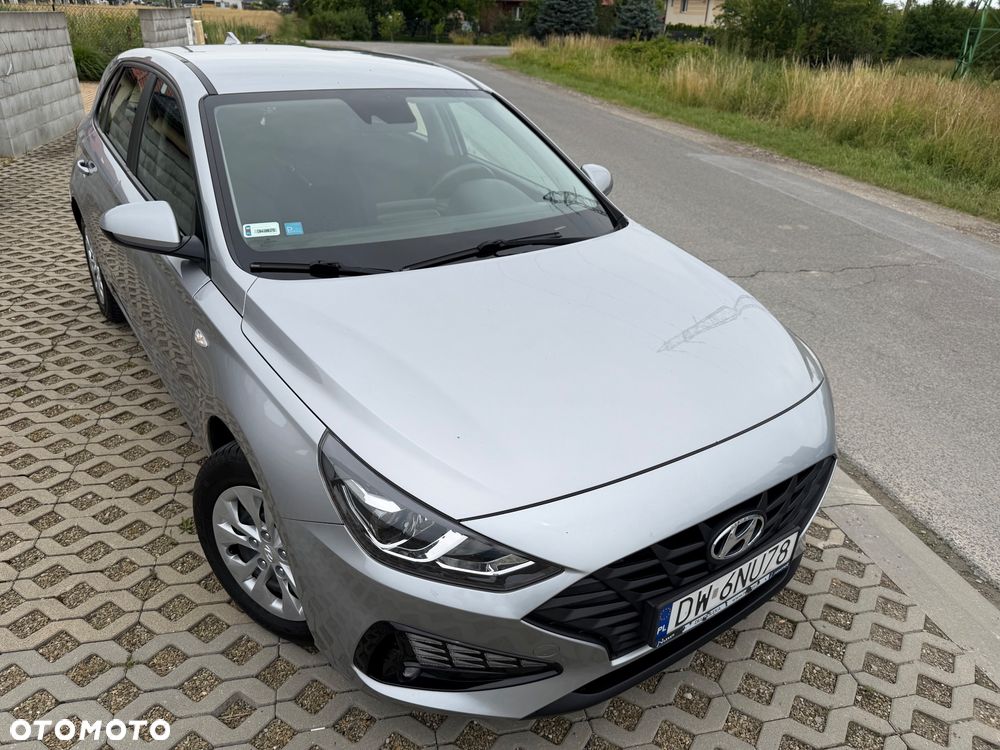Hyundai i30 1.5 DPI Classic + - 11