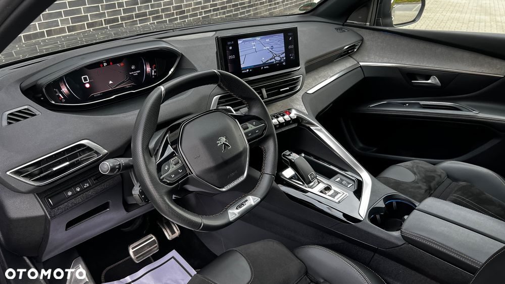 Peugeot 5008 PureTech 180 EAT8 Stop & Start GT - 26