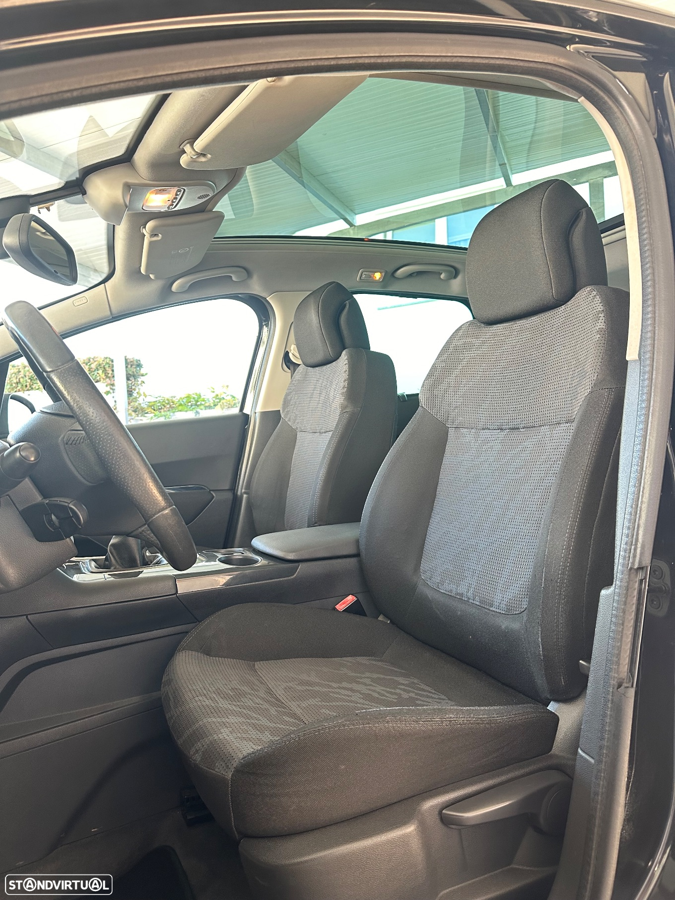Peugeot 3008 1.6 HDi Sport - 28
