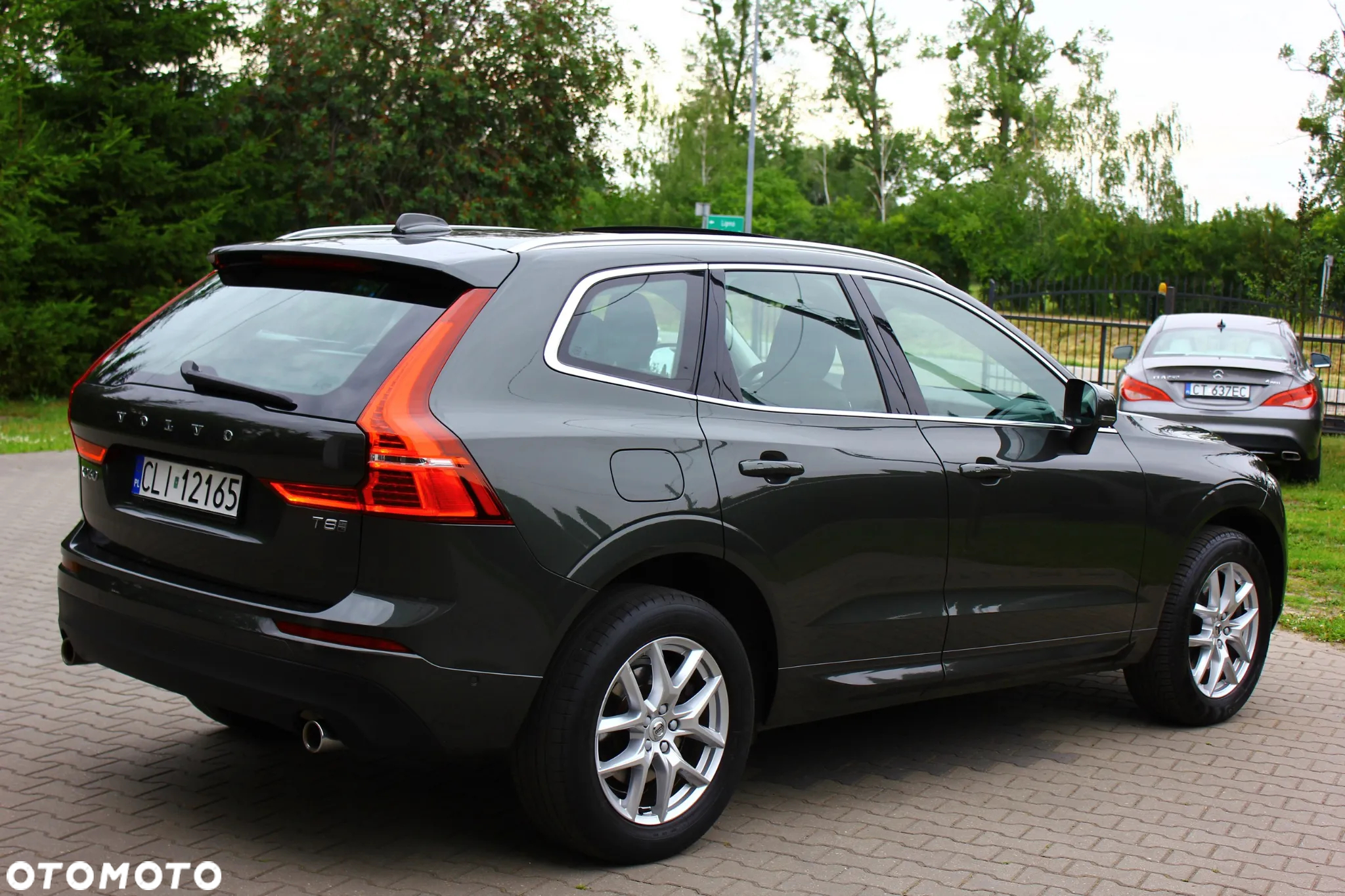 Volvo XC 60 T8 Twin Engine AWD Geartronic Momentum - 20