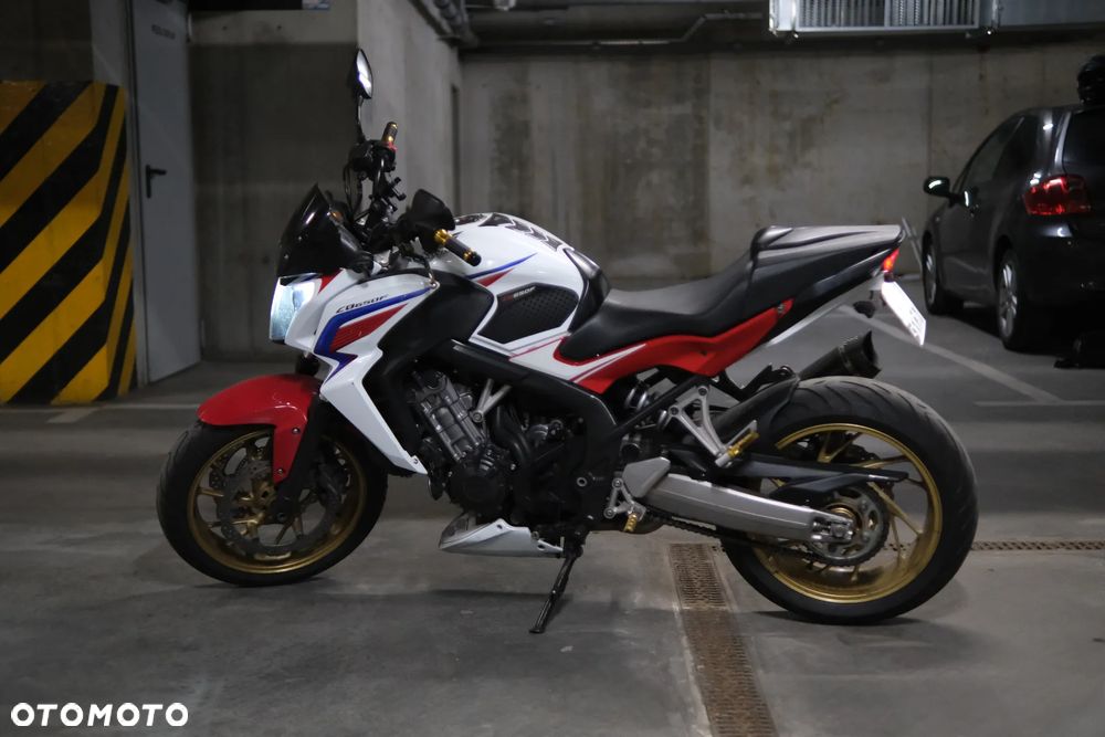 Honda CB - 11