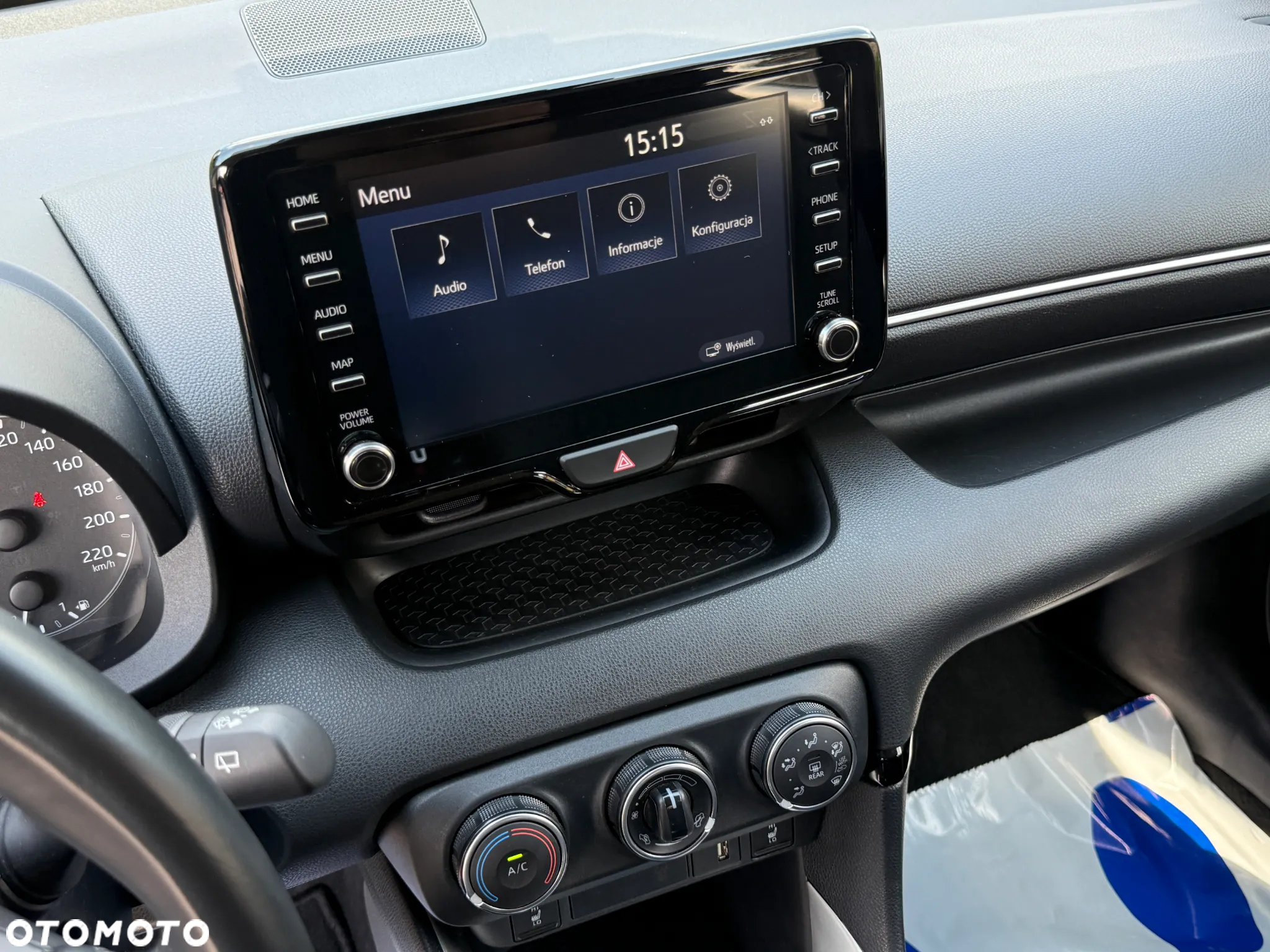 Toyota Yaris 1.5 Comfort - 15
