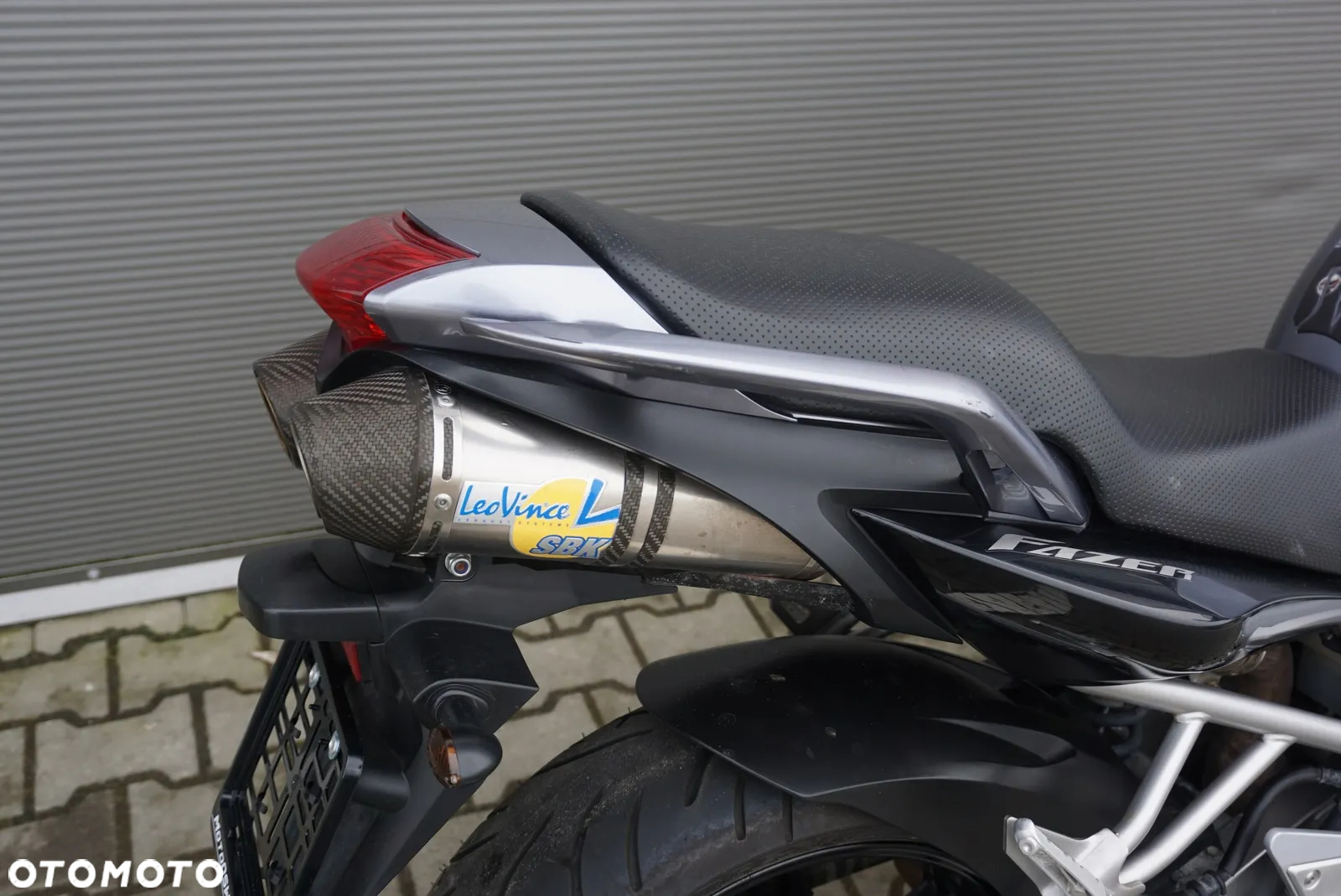 Yamaha FZ - 4