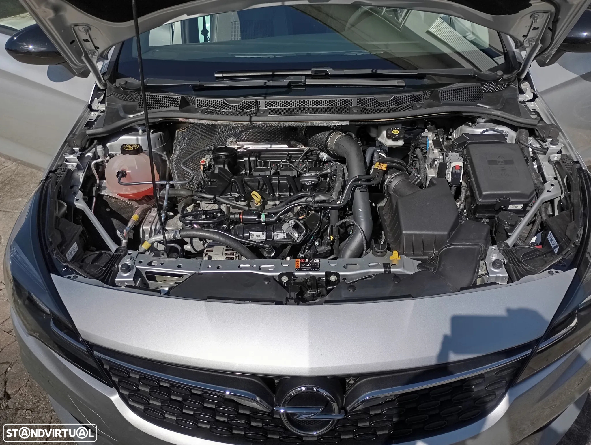 Opel Astra 1.2 T Elegance - 18