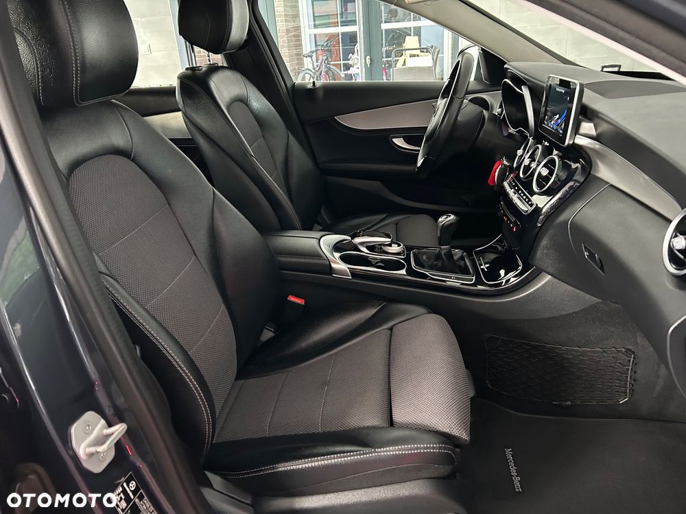 Mercedes-Benz Klasa C 200 (BlueTEC) d T Exclusive - 30