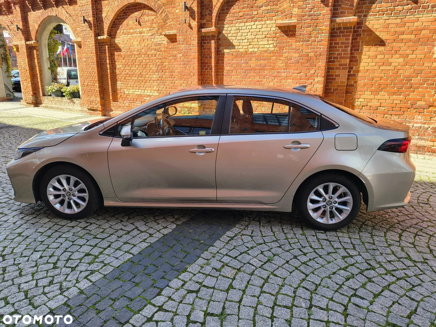 Toyota Corolla 1.8 Hybrid Comfort - 6
