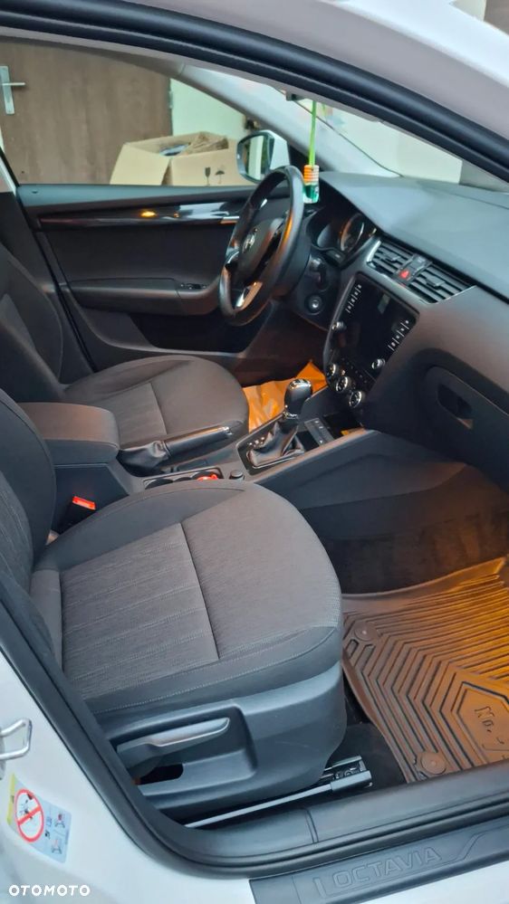 Skoda Octavia - 15