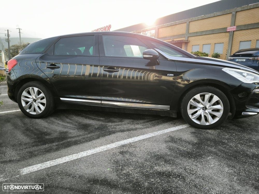 Citroën DS5 2.0 HDi Hy4 So Chic CMP6 88g - 4