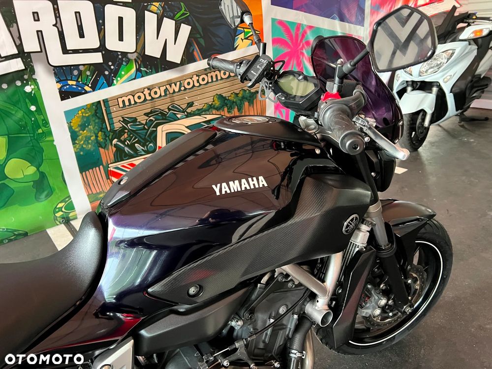 Yamaha MT - 10