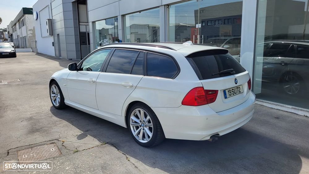 BMW 318 d Sport Line - 7