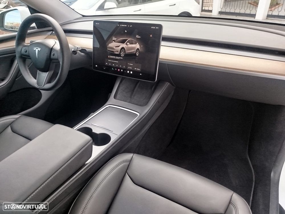 Tesla Model Y Tração Traseira - 10