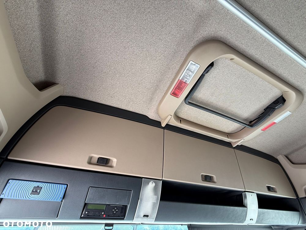 MAN TGX 26.420 / KONTENER / WINDA / 8.5 M DŁUGOŚCI / 21 EUROPALET / 6x2 / 3 OŚ PODNOSZONA I SKRĘTNA / ŁADOWNOŚĆ 14 415 KG / 2018 ROK / Z NIEMIEC - 22