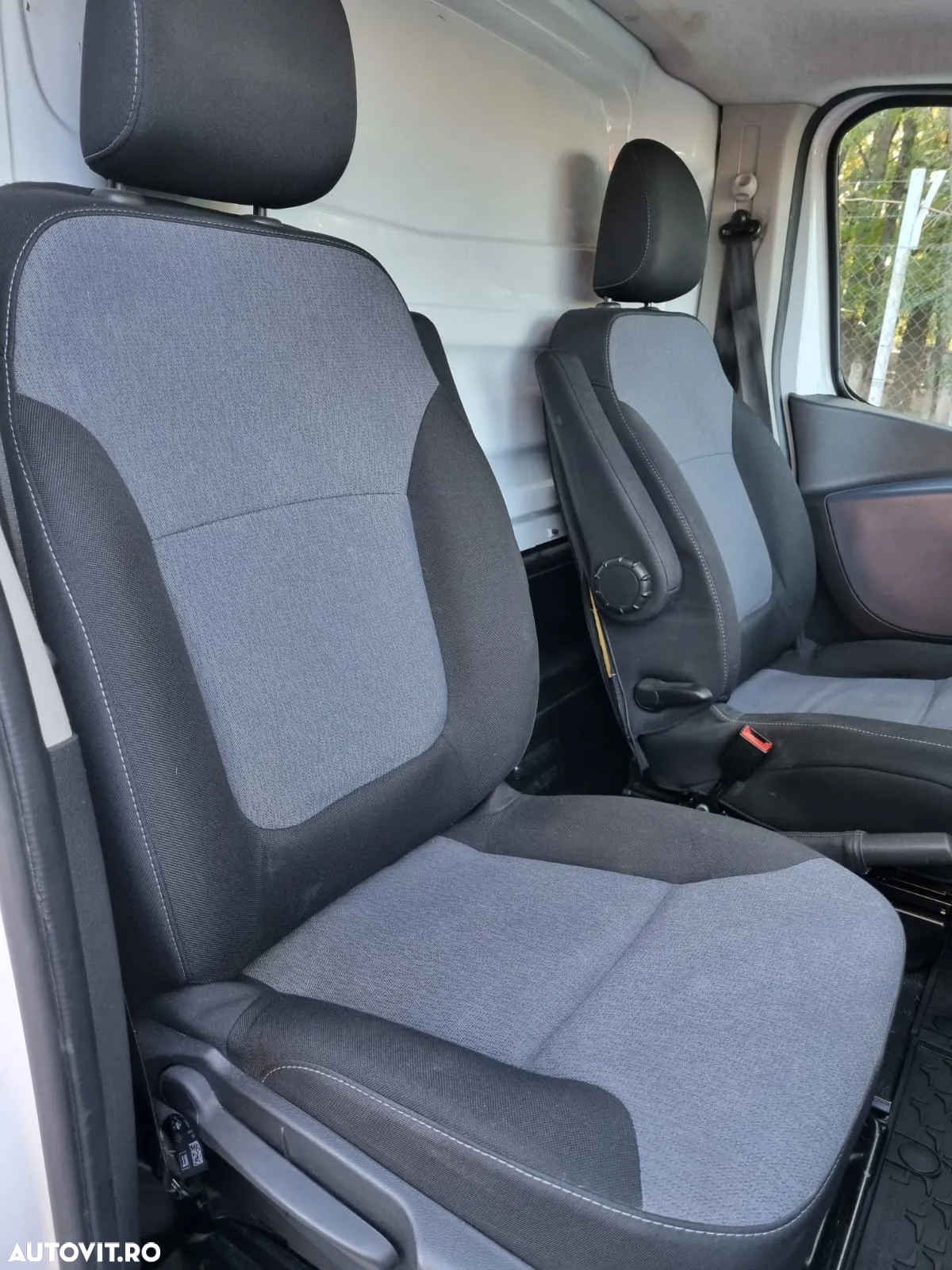 Opel Vivaro 1.6 D (CDTI) L2H1 S&S - 19
