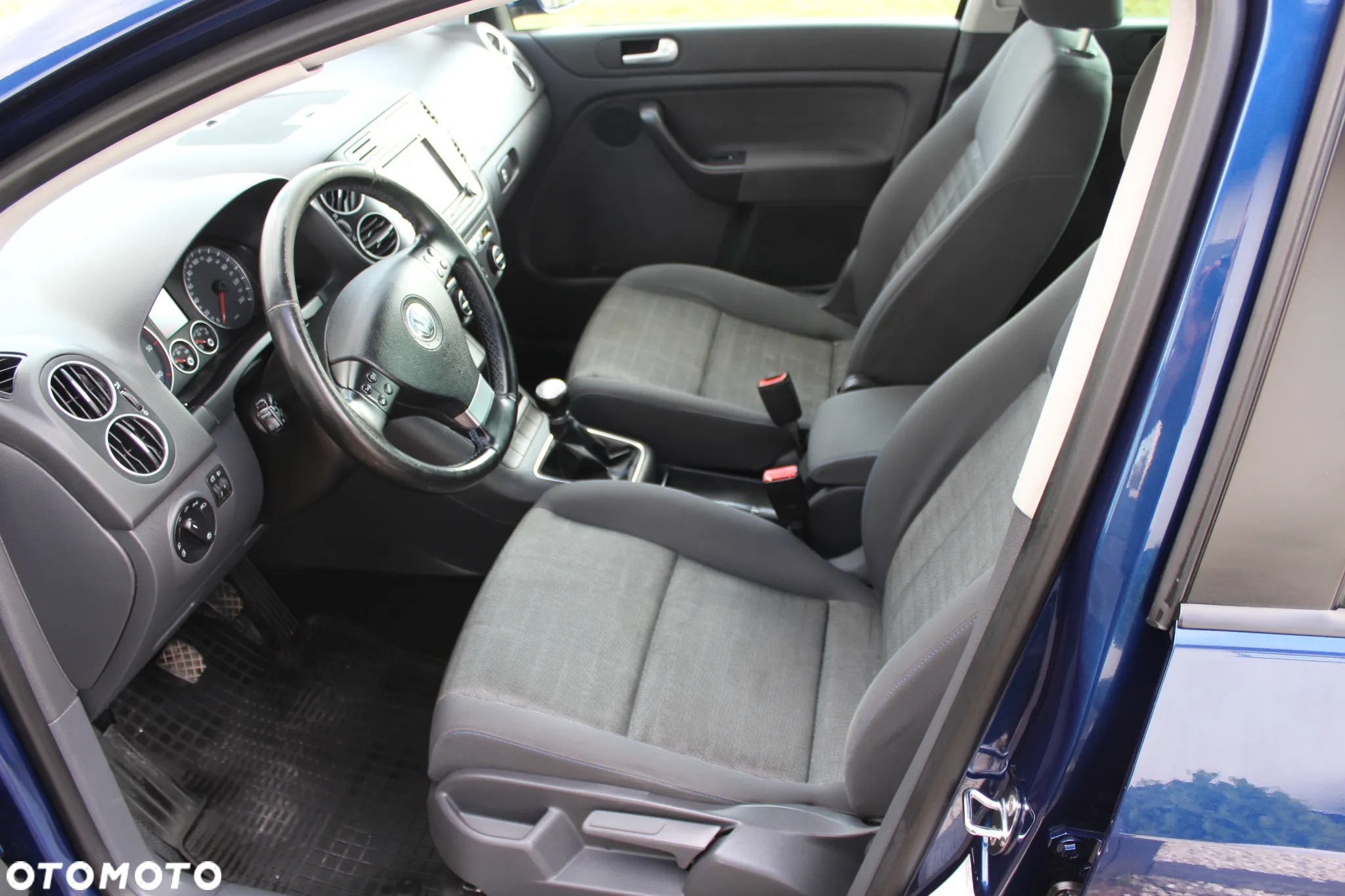 Volkswagen Golf Plus 1.9 TDI DPF Tour - 15