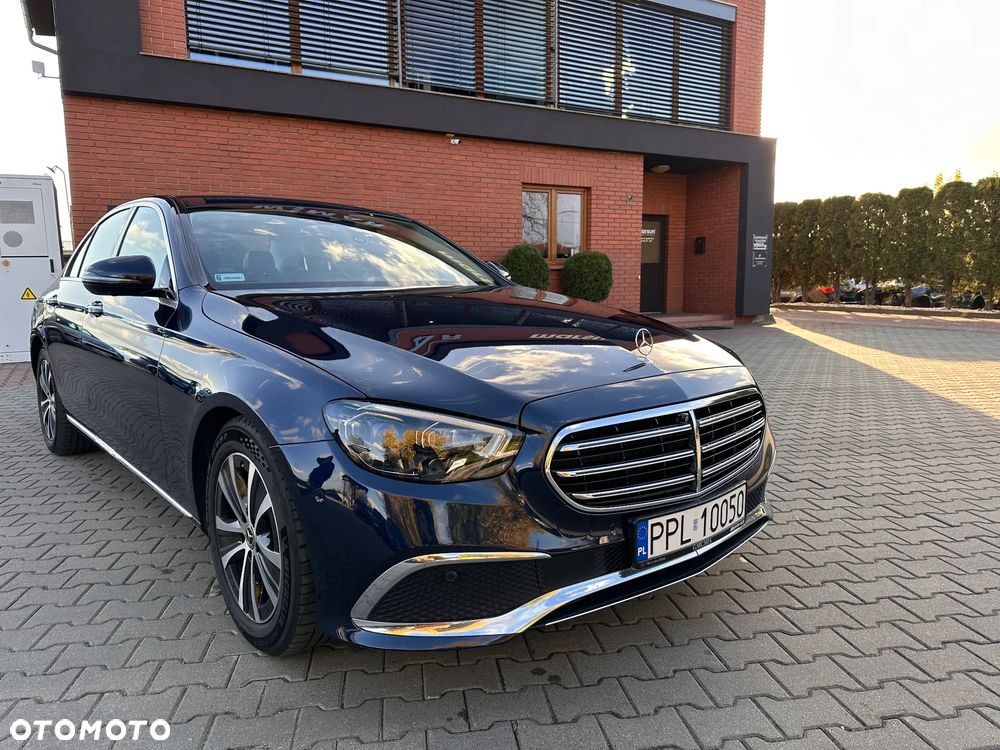 Mercedes-Benz E-Class 2020 photo 4