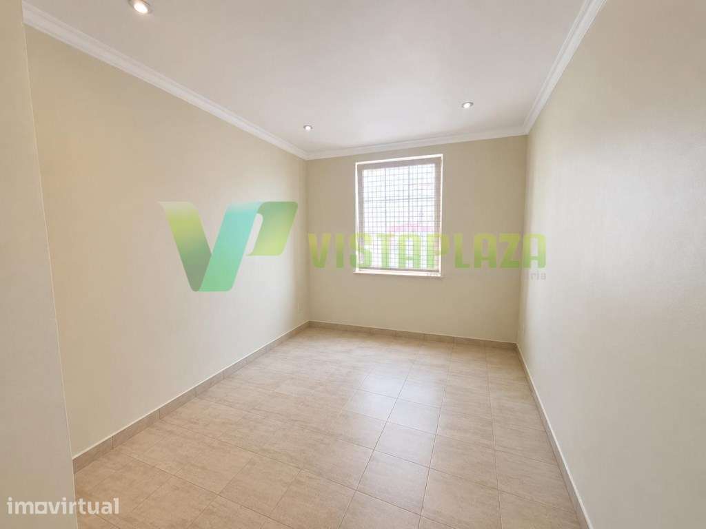 Loja para Investimento em Lagoa Excelente Localização - Grande imagem: 3/23