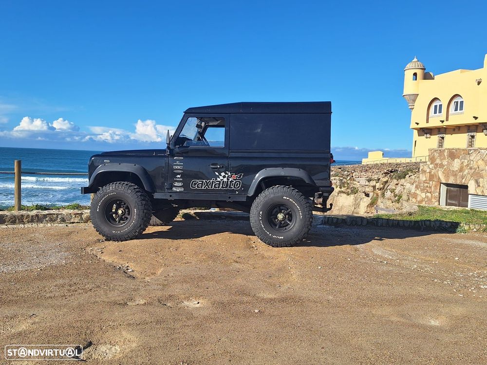 Land Rover Defender 90 2.5 Td5 E - 11