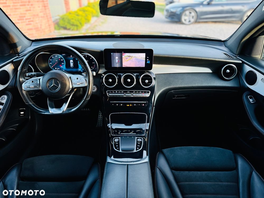 Mercedes-Benz GLC 300 d 4Matic 9G-TRONIC AMG Line Plus - 16