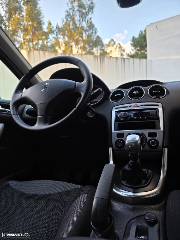 Peugeot 308 1.6 HDi Sport - 40