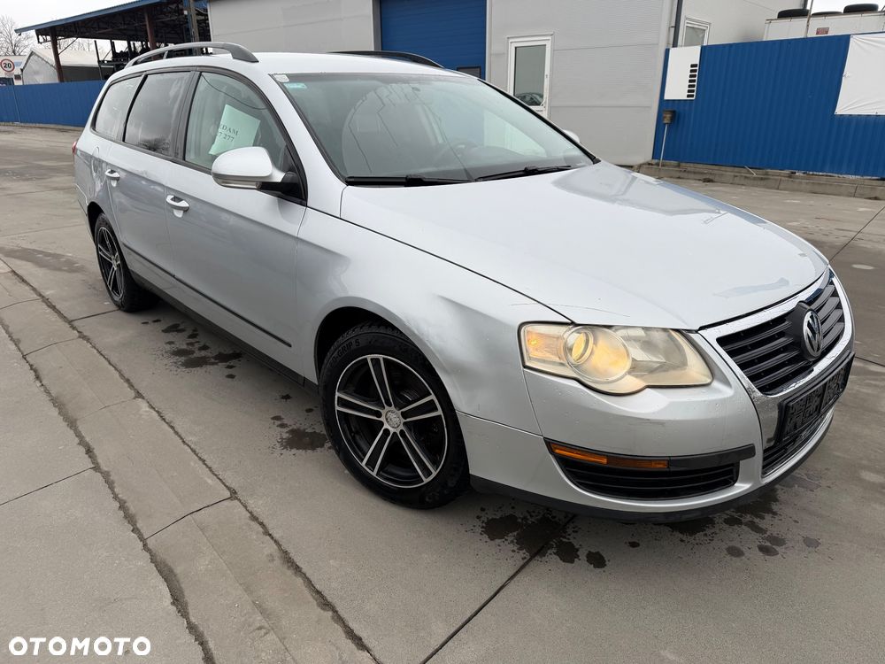 Volkswagen Passat 1.9 TDI Trendline - 2